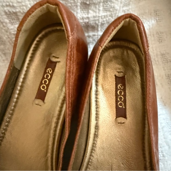 Ecco Brown Leather Slip On Ballet Flats - Picture 4 of 10